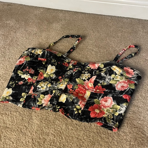 Cropped Floral Tank - Large - Picture 2 of 4